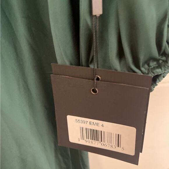 Mac Duggal Gown 55397 Emerald Green Plunge Neck Long Sleeve Satin Sheath 4 NWT - Picture 5 of 7